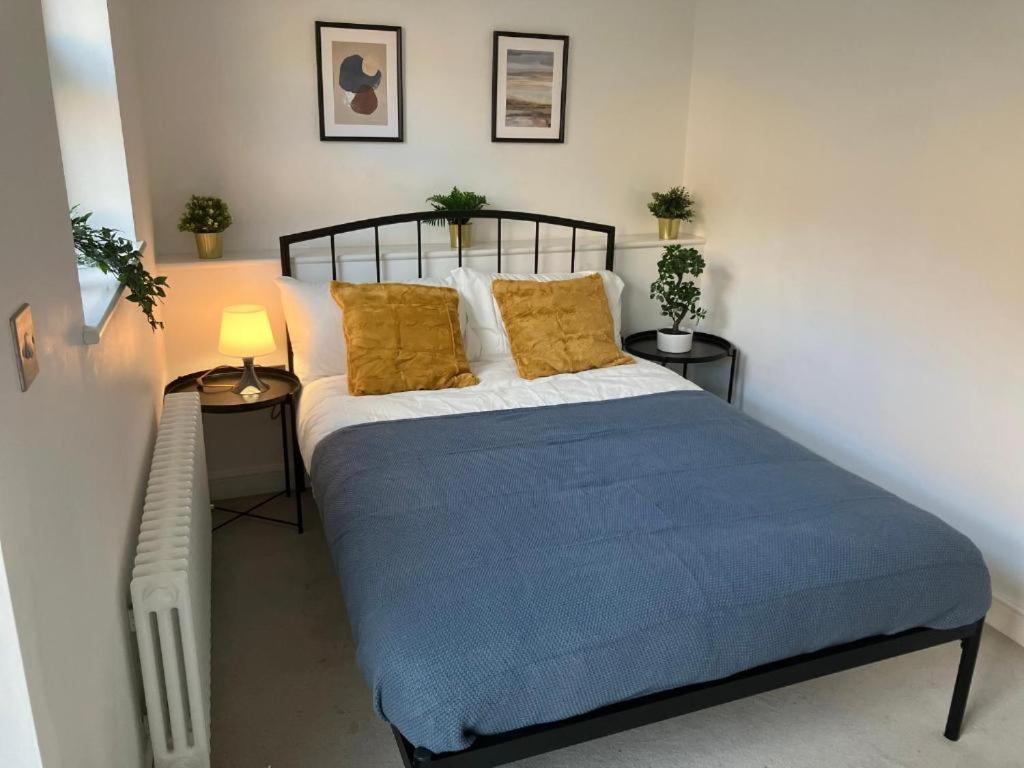 Awesome Refurbished 1 Bed Flat Few Steps To High St ! - 2 East House Apartment Epsom Exterior foto